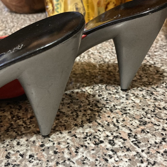 Charles Jourdan Mules - Picture 3 of 5